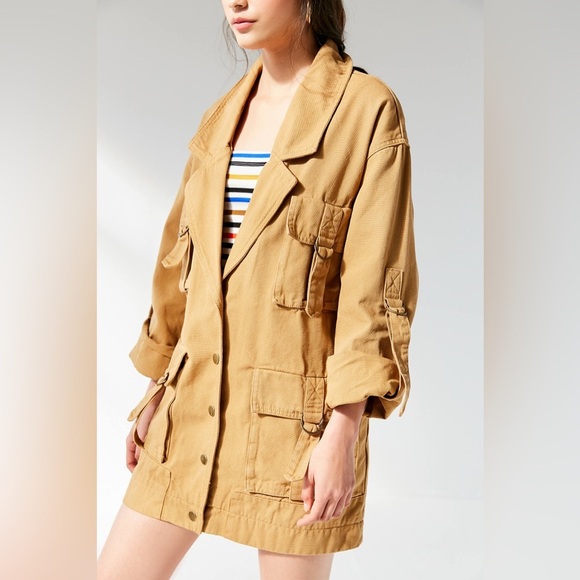 NWOT Urban Outfitters Women’s Cargo Fisherman Utility Oversized Coat M L Tan - Picture 3 of 8